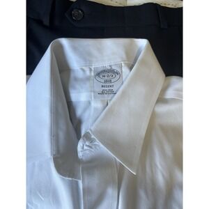 Brooks Brothers Regent Fit 16-2/3 White Dress Shirt Menswear Classic